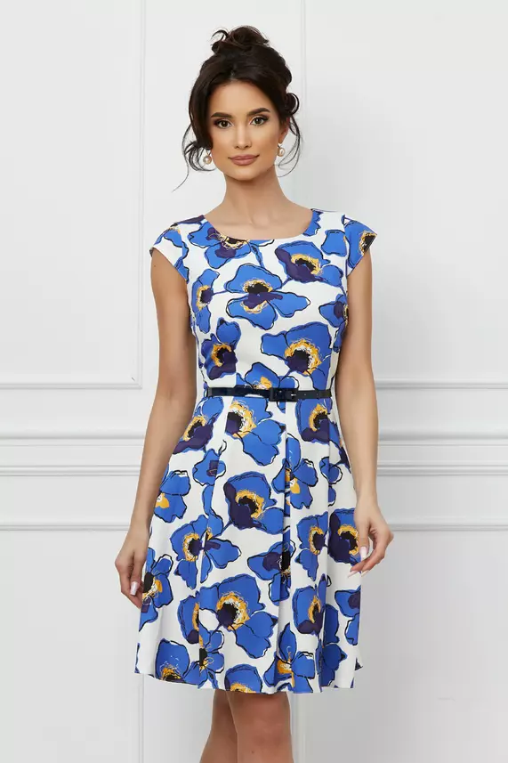 Rochie de primăvară cu imprimeu albastru și curea în talie